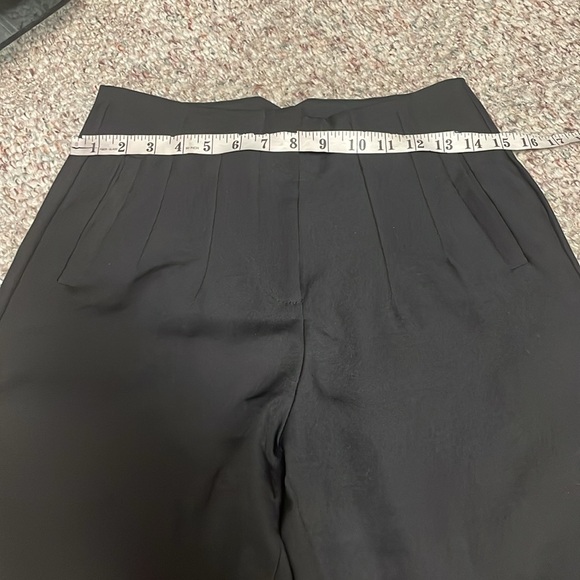 High waisted ankle Black Pants - Picture 4 of 9